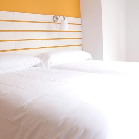 Hostal Boreal Mistral Burgo Εξωτερικό φωτογραφία