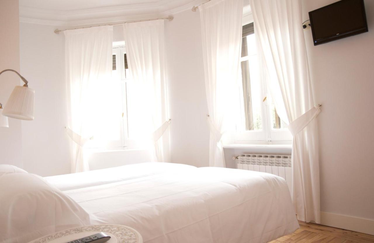 Hostal Boreal Mistral Burgo Εξωτερικό φωτογραφία